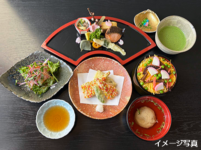 桃の点心の写真